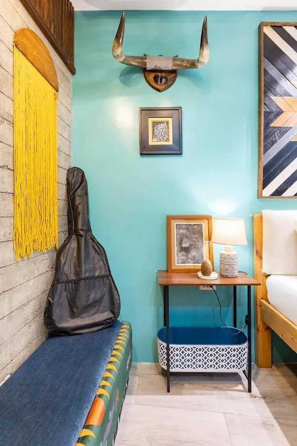 Rain Airport Bed And Breakfast Paranaque City Couette-café